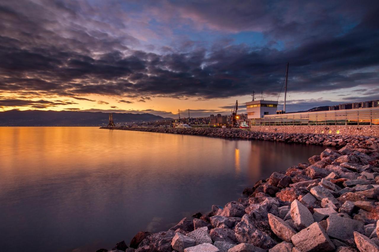 Apartment Vintasio Rijeka Bagian luar foto