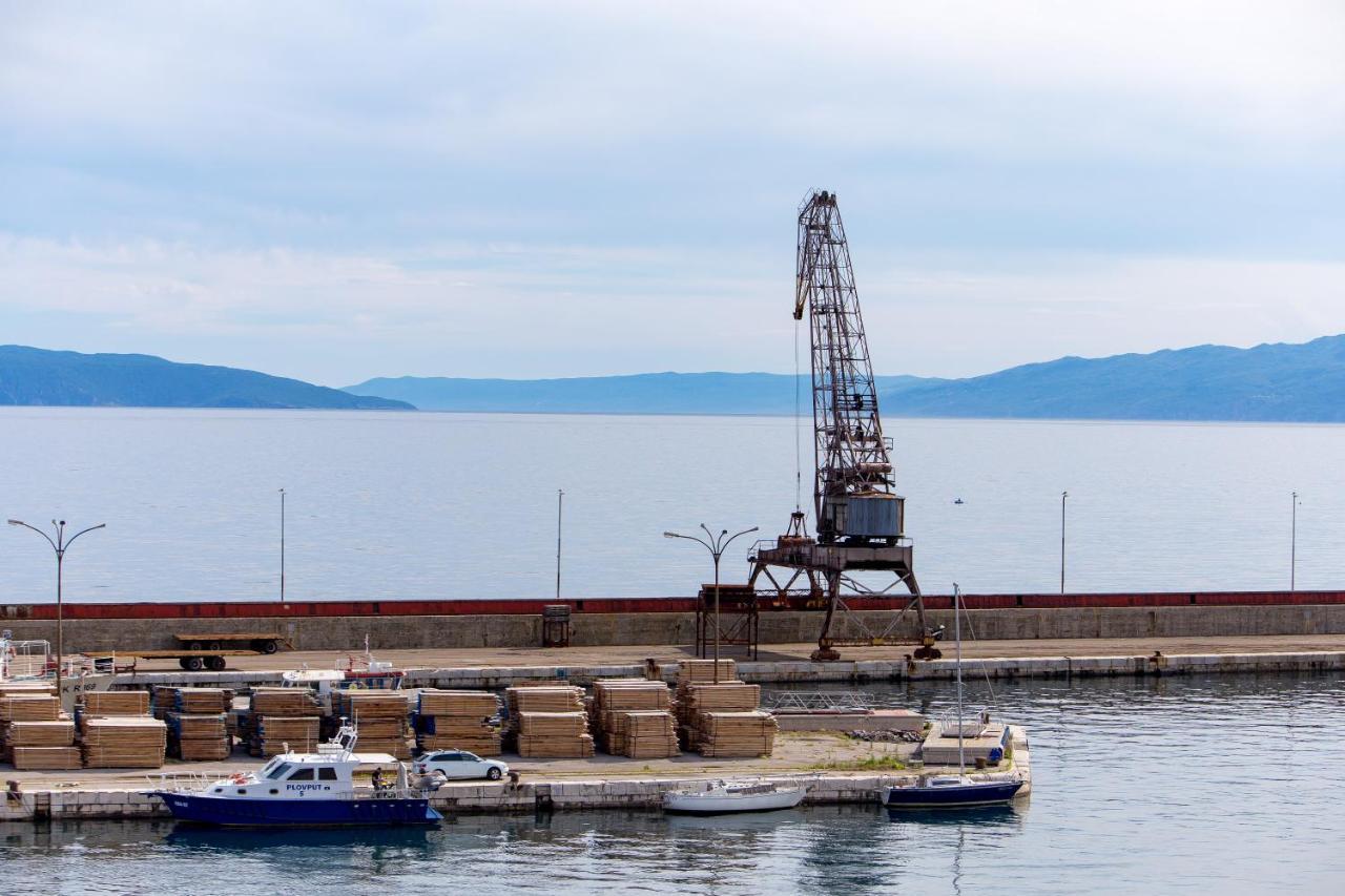 Apartment Vintasio Rijeka Bagian luar foto